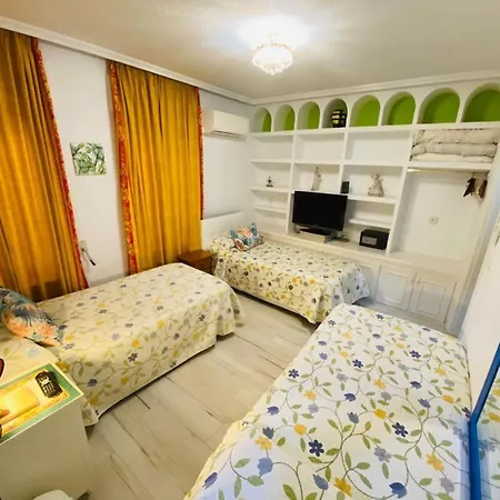 Pension Antonio Guesthouse Alicante